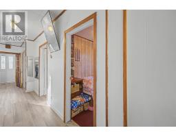209 Empire Avenue thumbnail 27