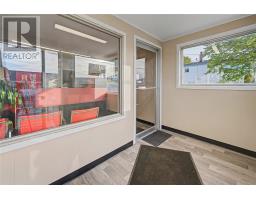 209 Empire Avenue thumbnail 29
