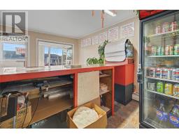 209 Empire Avenue thumbnail 31