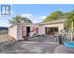 209 Empire Avenue thumbnail 7
