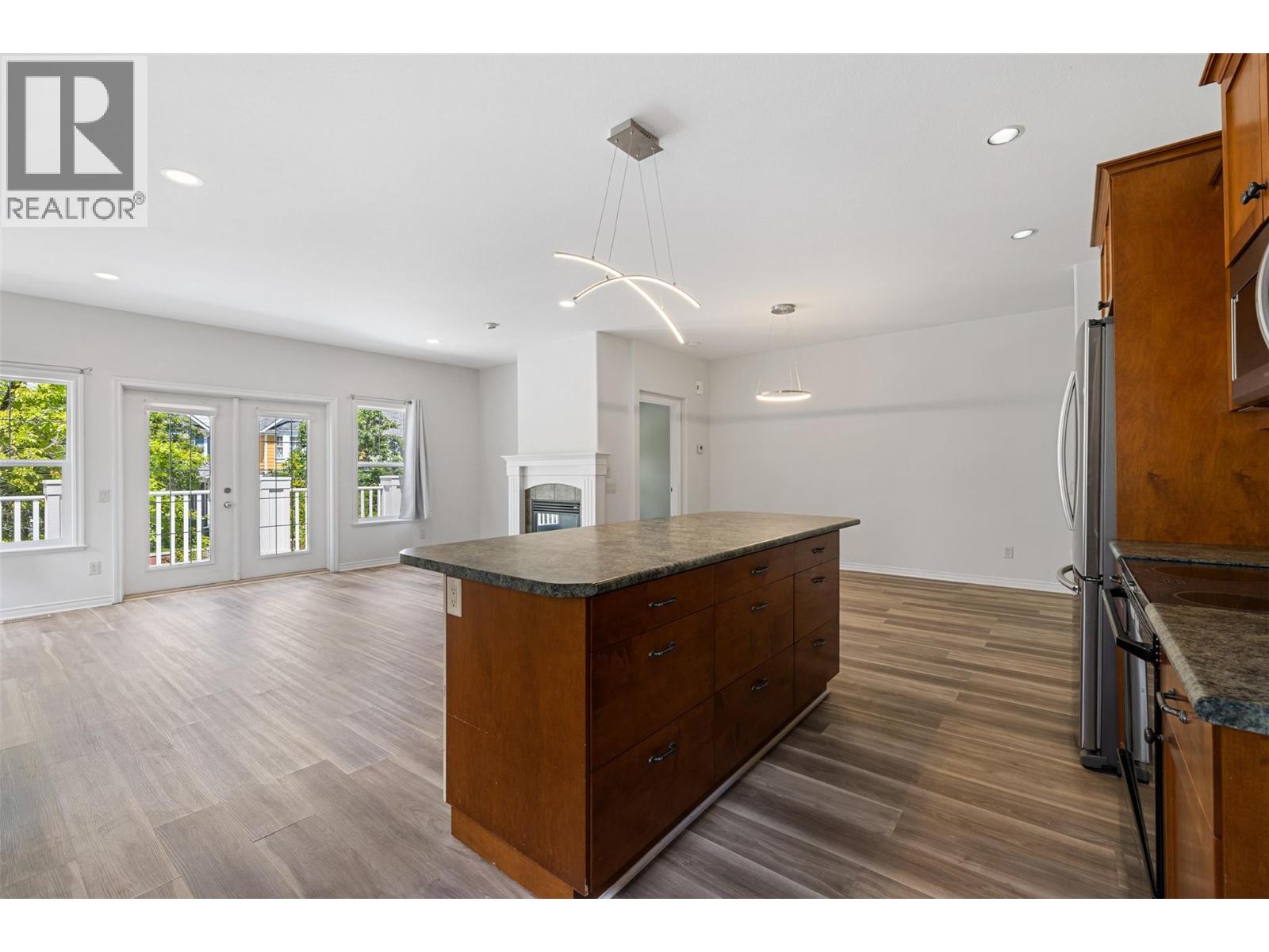 363 Providence Avenue - 15