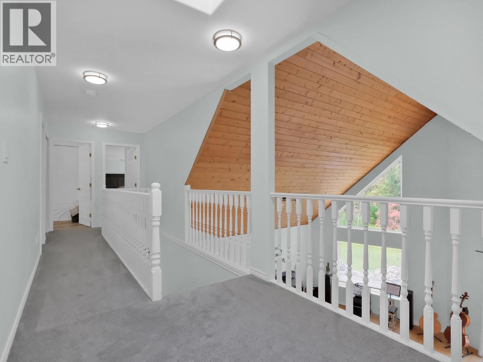 7200 VICTORIA Road S - 17