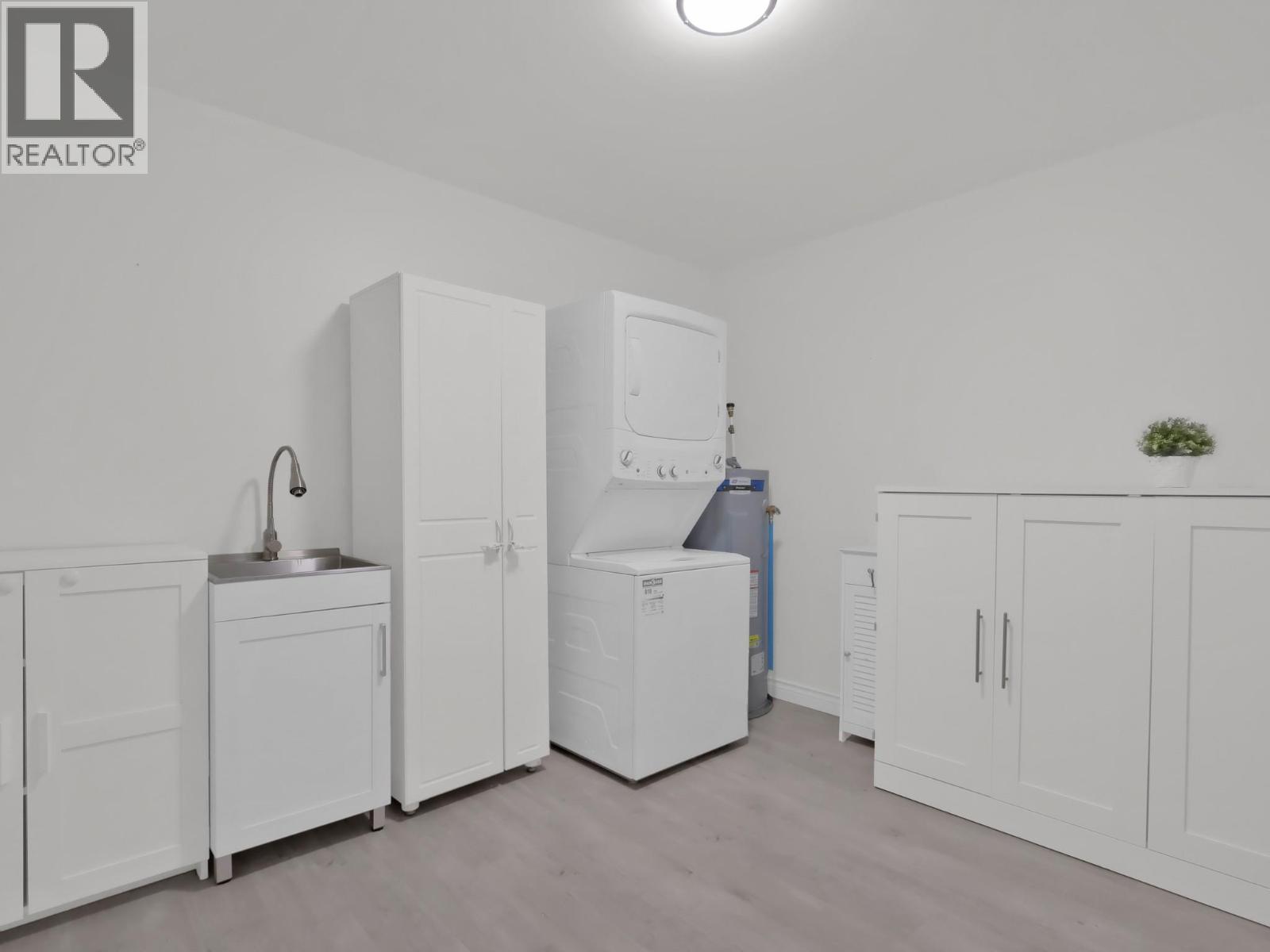7200 VICTORIA Road S - 15