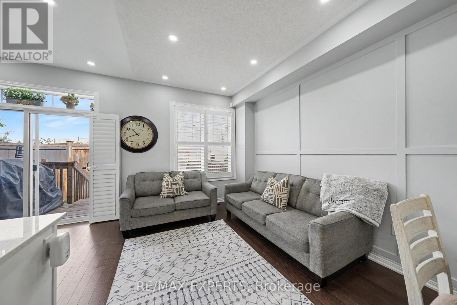 8 MORRA AVENUE - 15