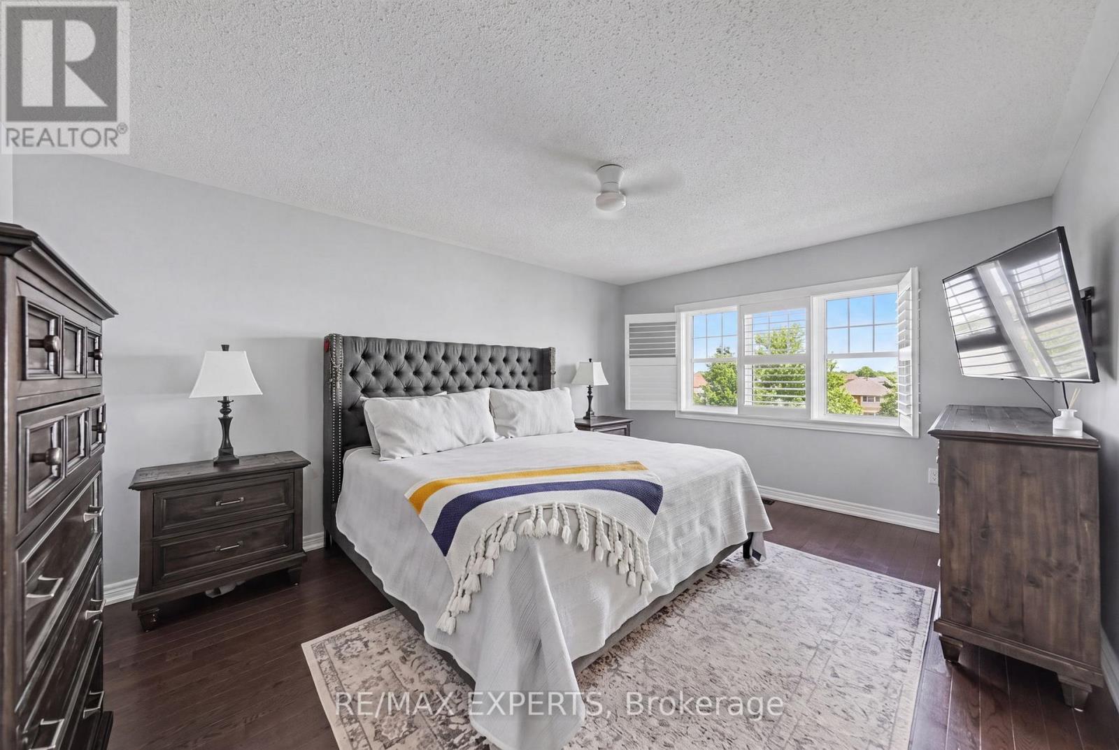 8 MORRA AVENUE - 20