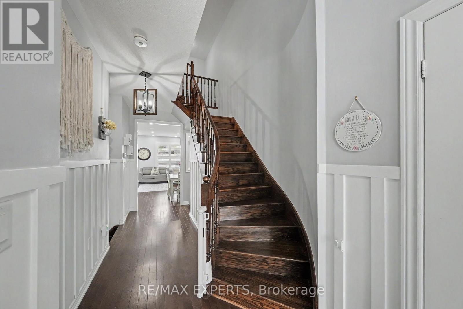 8 MORRA AVENUE - 4