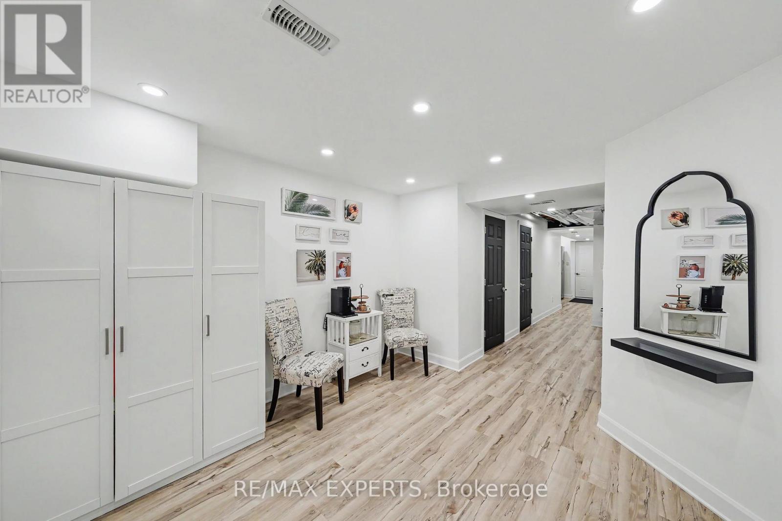 8 MORRA AVENUE - 41