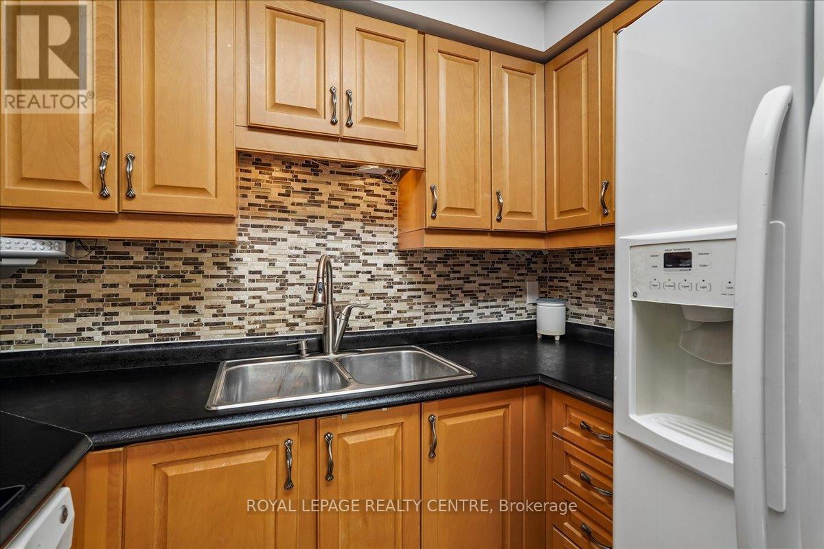 116 CHIPMUNK CRESCENT - 14