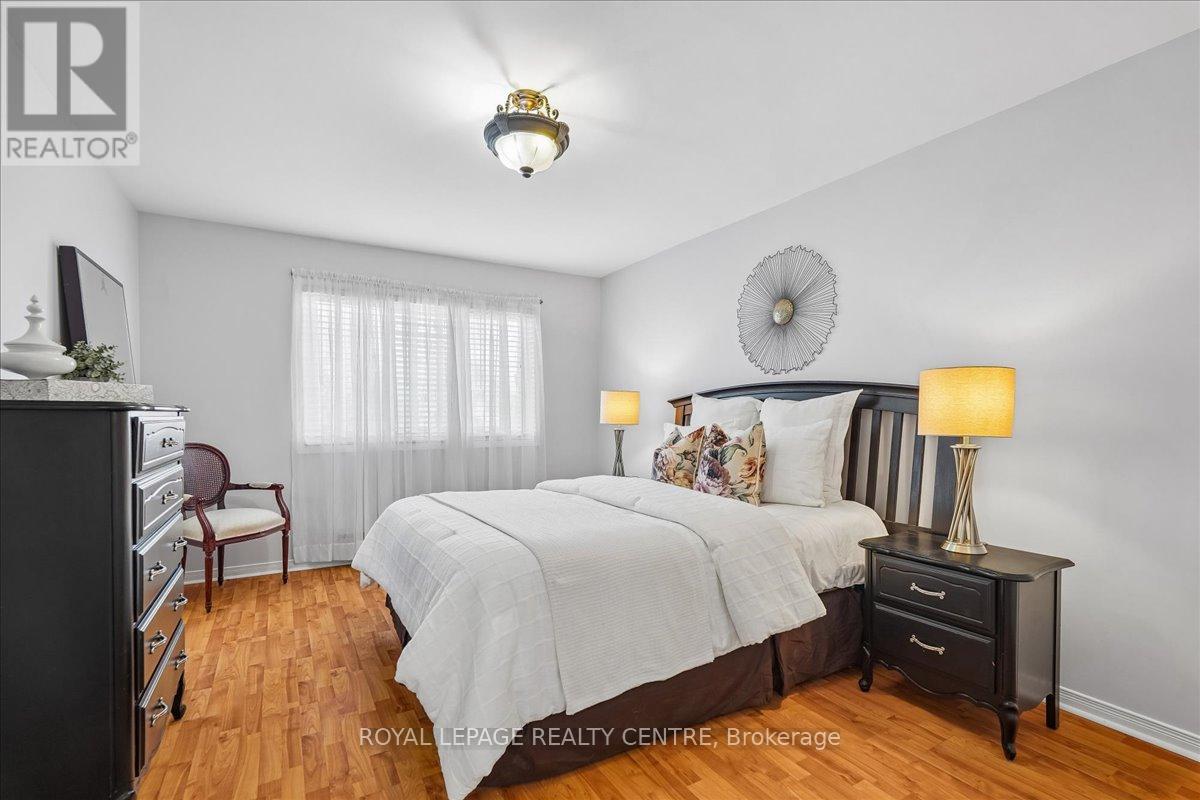 116 CHIPMUNK CRESCENT - 21