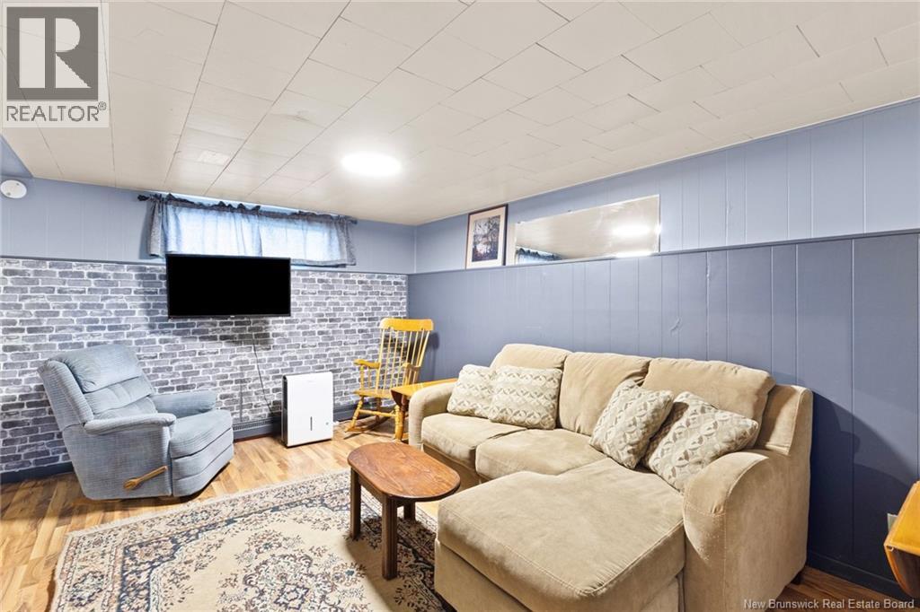 23 Harding Dr - 30