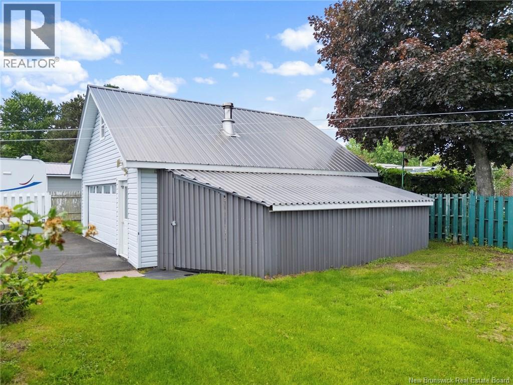23 Harding Dr - 38