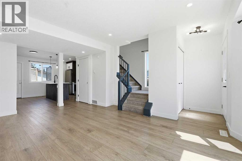 58 Taraglen Road NE - 13