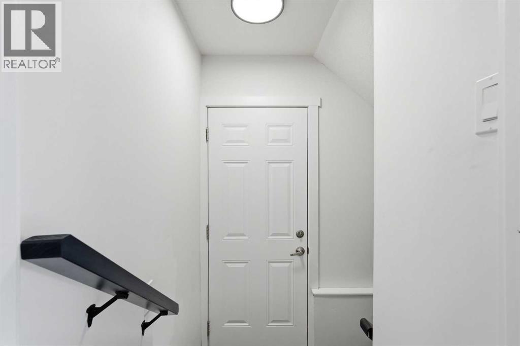 58 Taraglen Road NE - 25