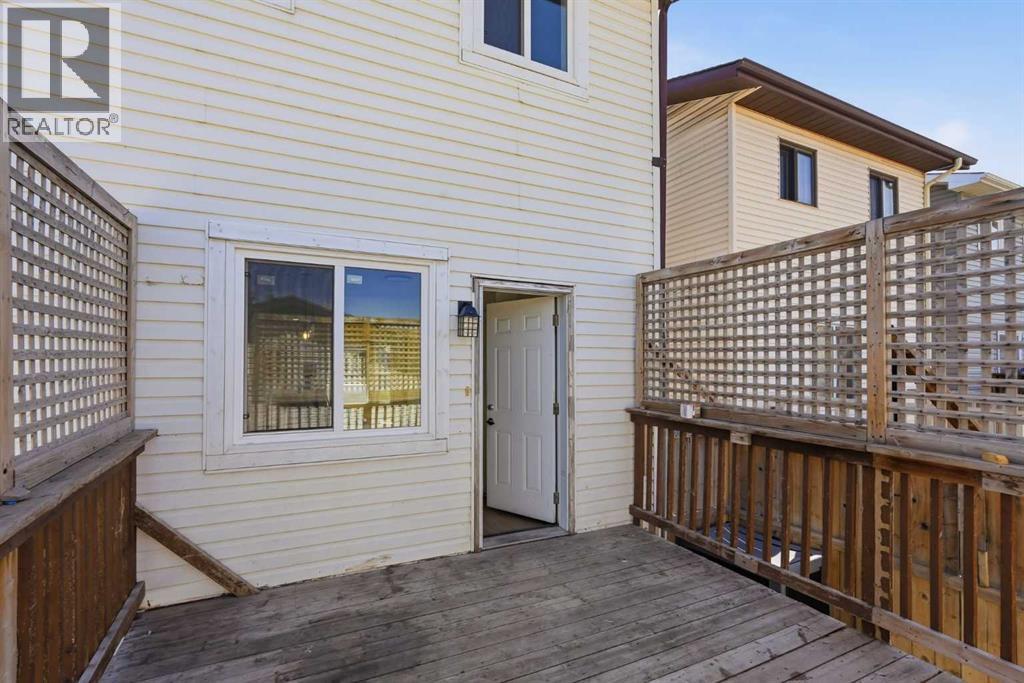 58 Taraglen Road NE - 35
