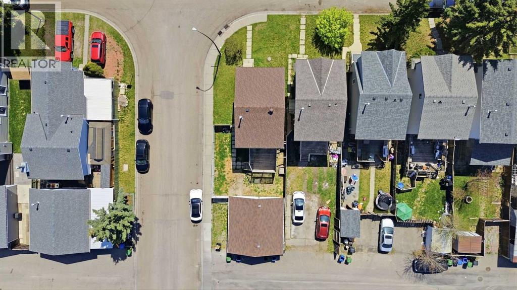 58 Taraglen Road NE - 42