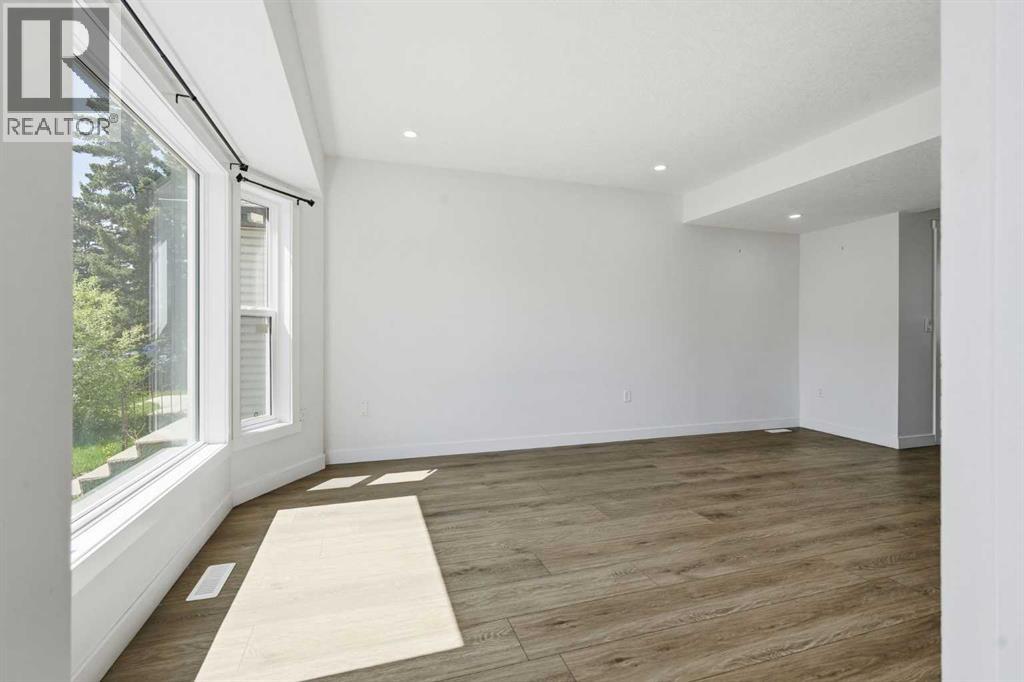 58 Taraglen Road NE - 5