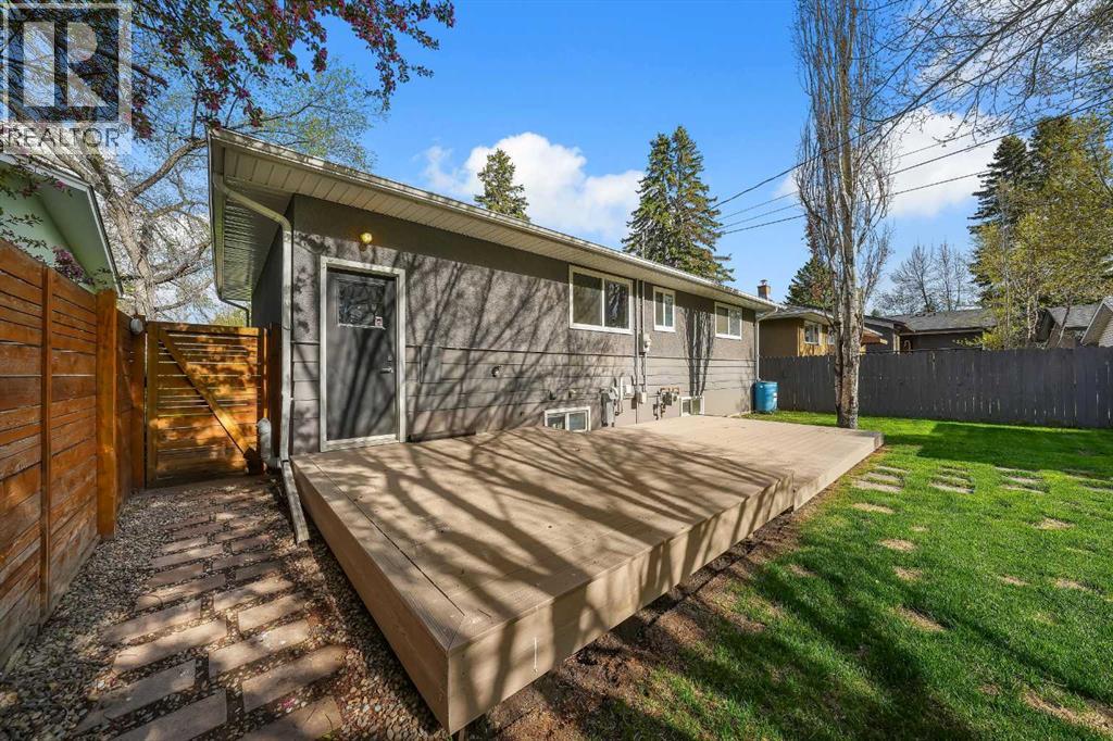 113 Langton Drive SW - 31