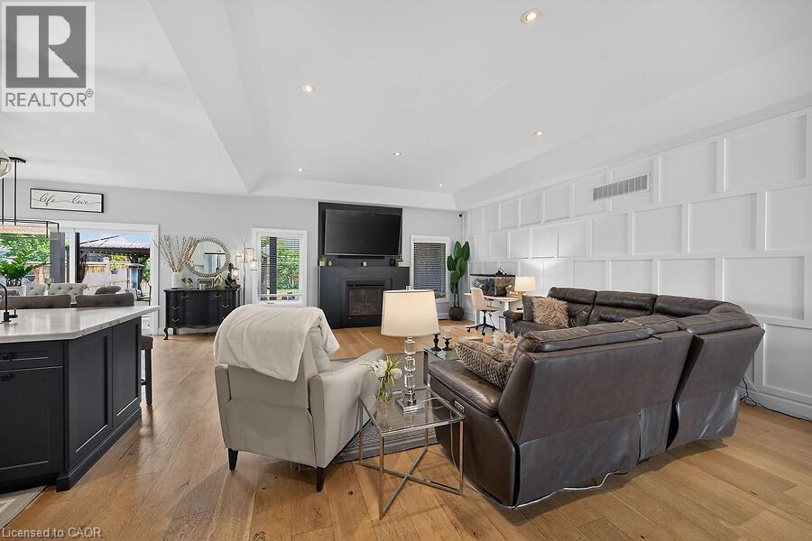 42 BLUENOSE Drive - 7