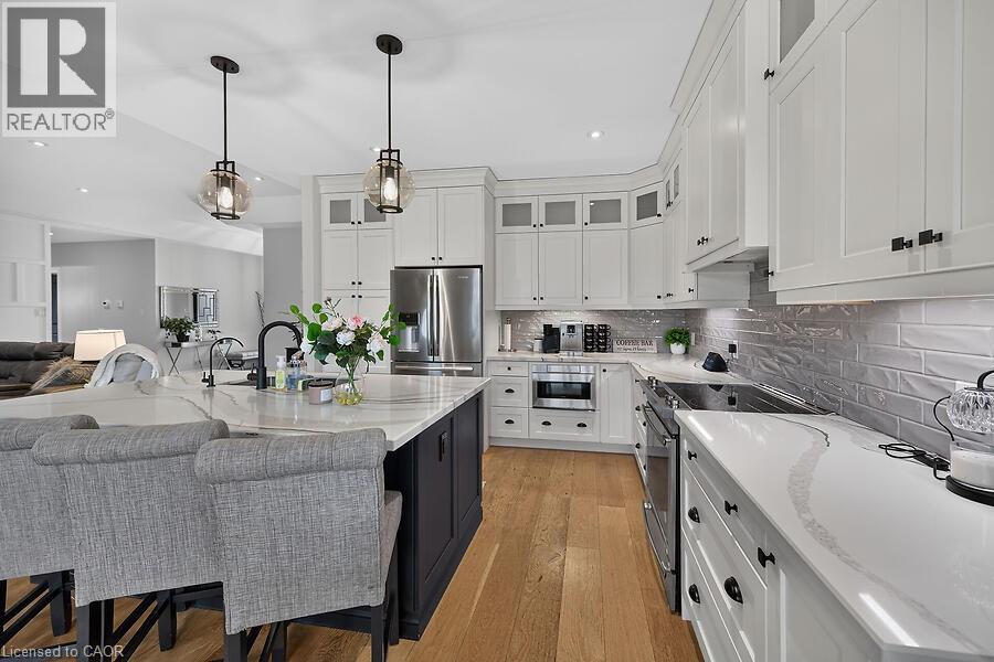 42 BLUENOSE Drive - 15