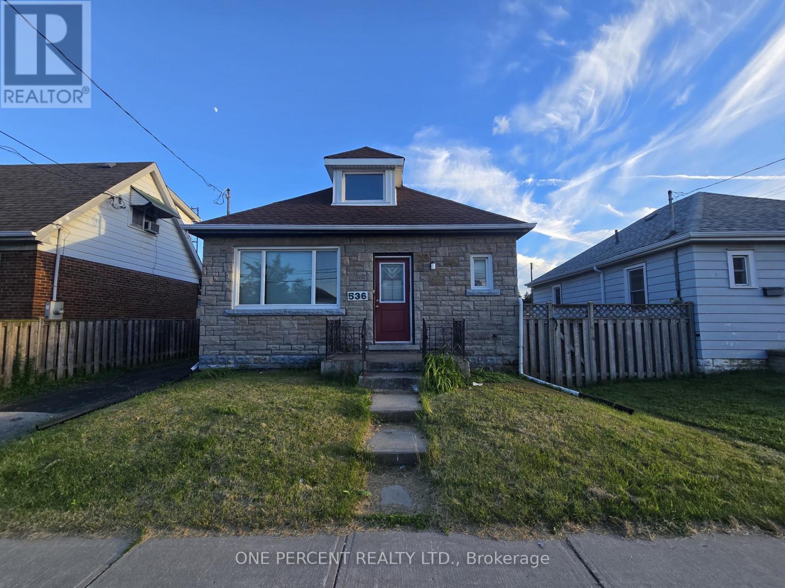 Photo of 536 Queensdale Avenue