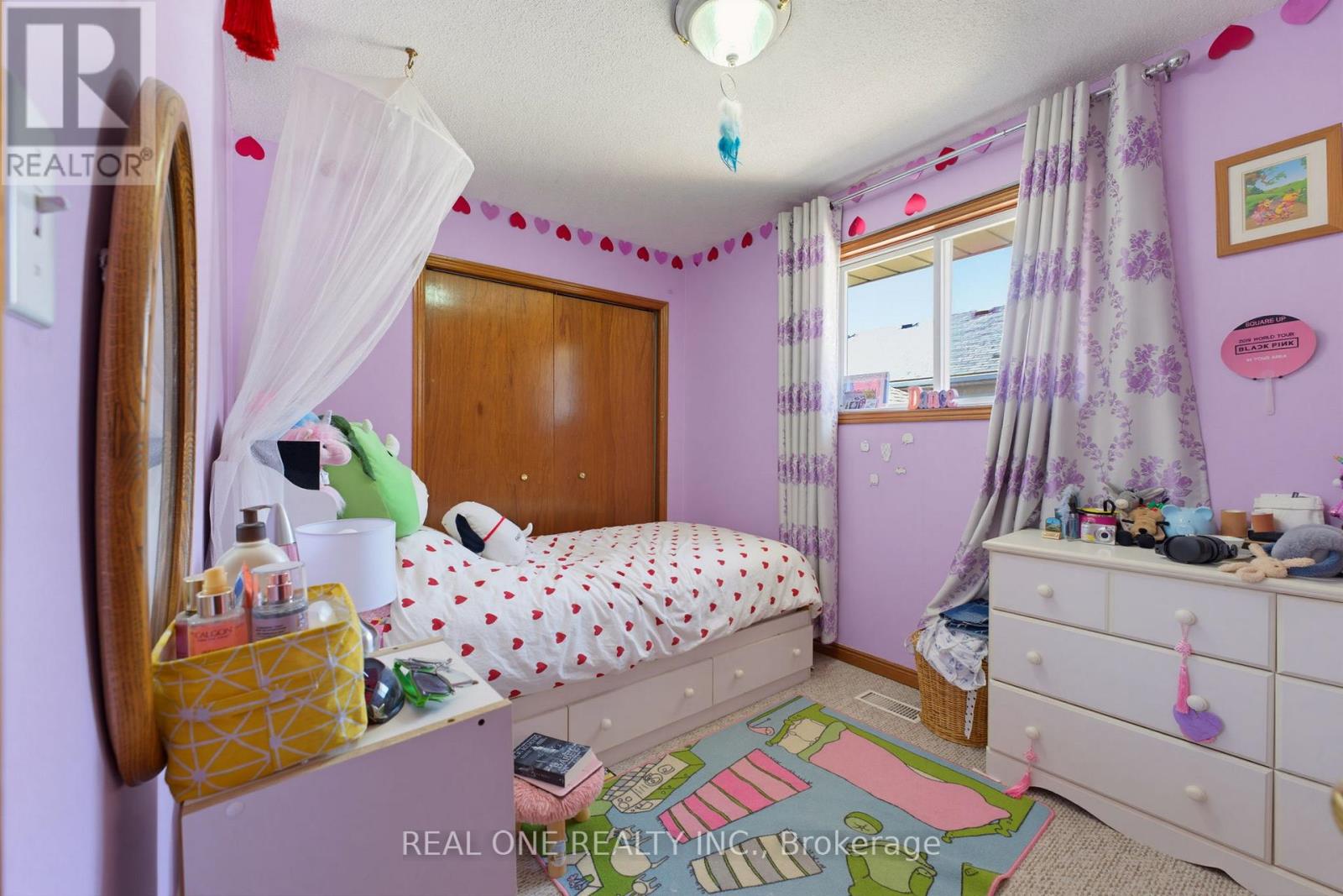 47 TRILLIUM WAY - 17