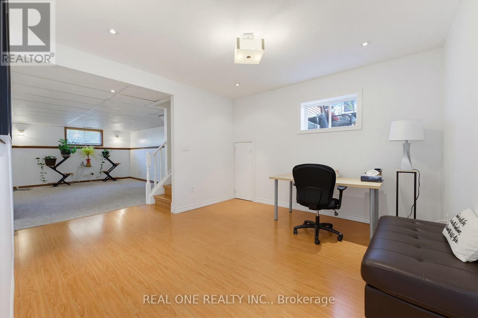 47 TRILLIUM WAY - 23