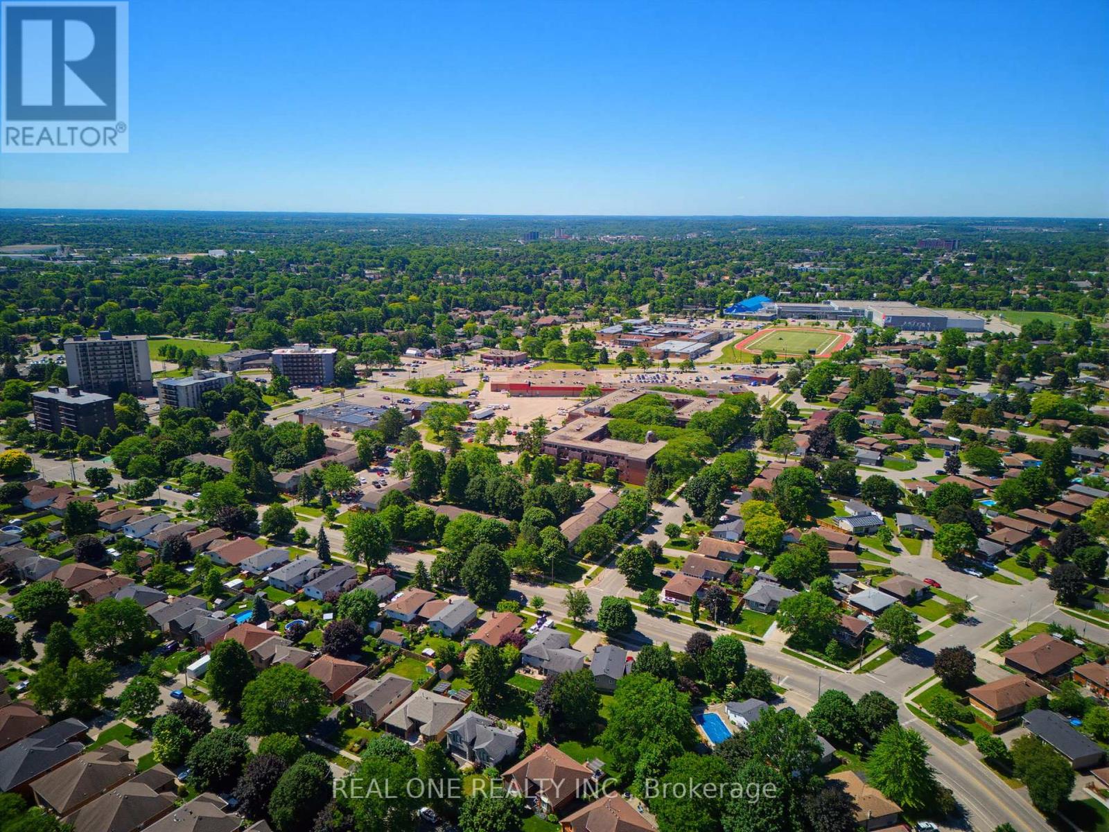 47 TRILLIUM WAY - 31
