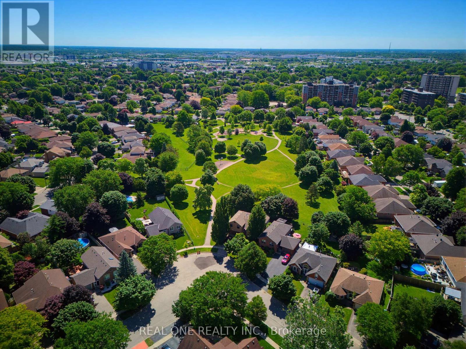 47 TRILLIUM WAY - 36