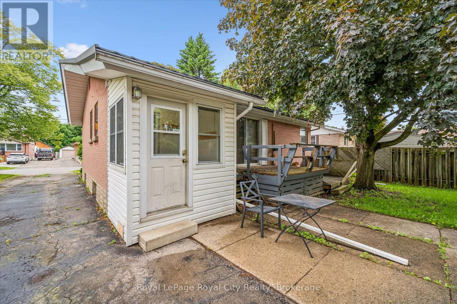 87 CASSINO AVENUE - 29