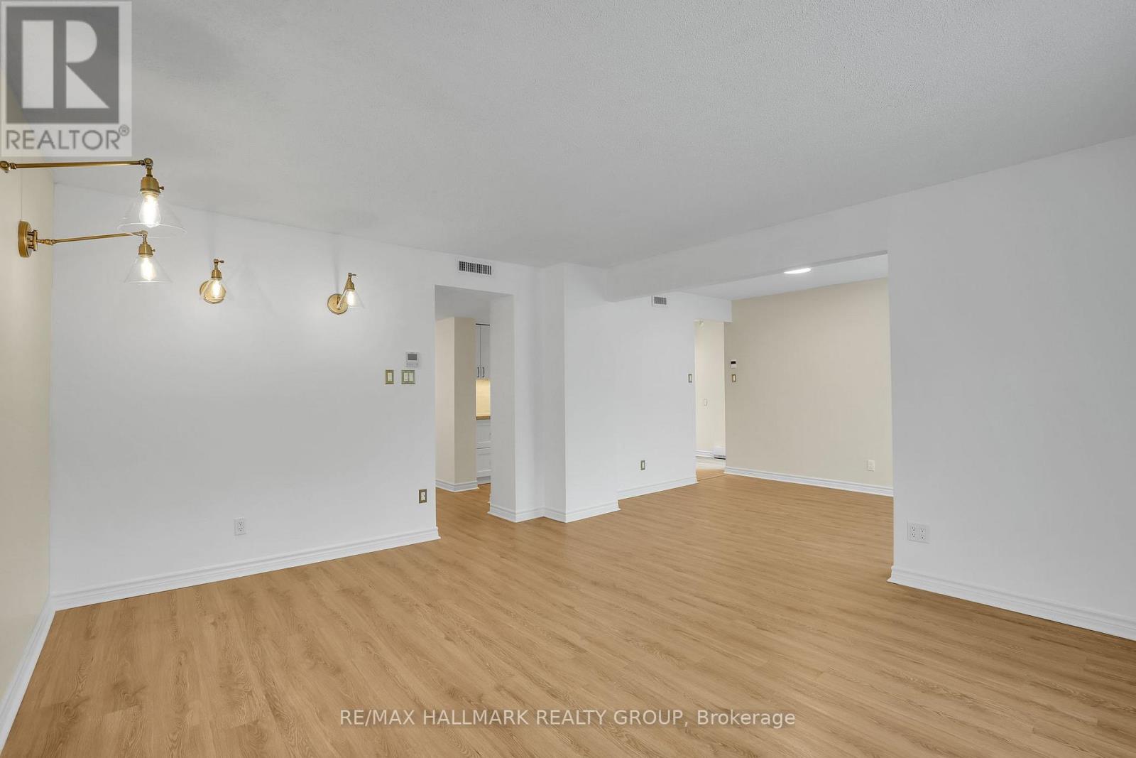 3 Bed, 2 Bath Apartment for Sale in Ottawa – 511 – 330 CENTRUM BOULEVARD, Ottawa – MLS# X13487382 - Image 7