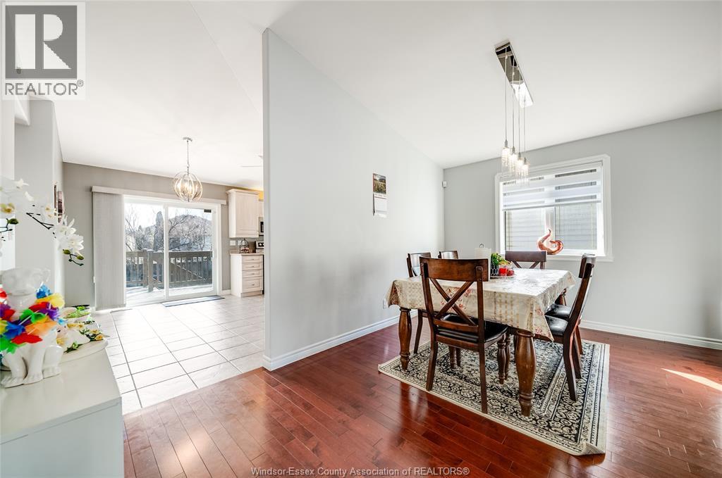 1596 MORNINGSTAR AVENUE - 11