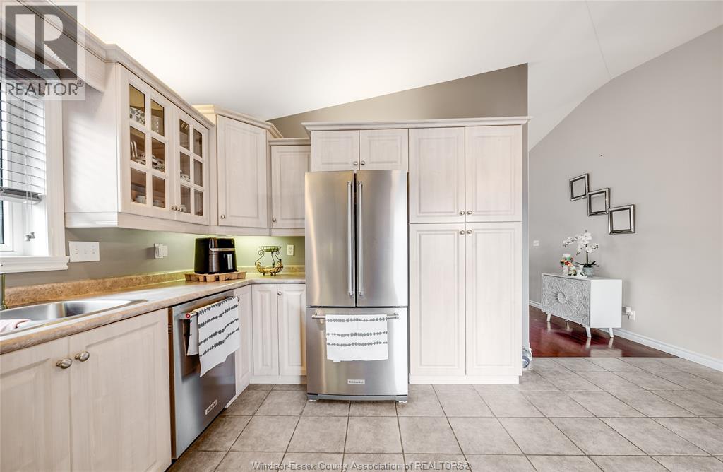 1596 MORNINGSTAR AVENUE - 16