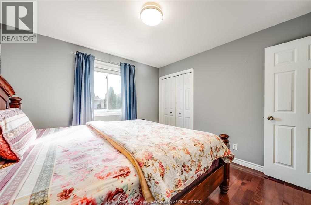 1596 MORNINGSTAR AVENUE - 25
