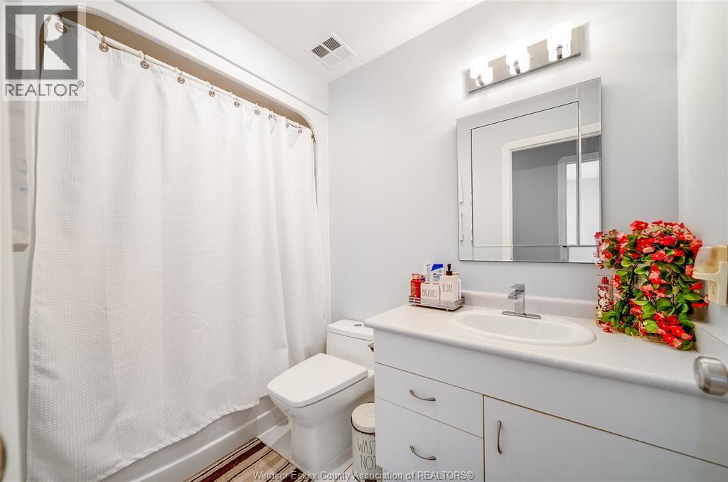 1596 MORNINGSTAR AVENUE - 28