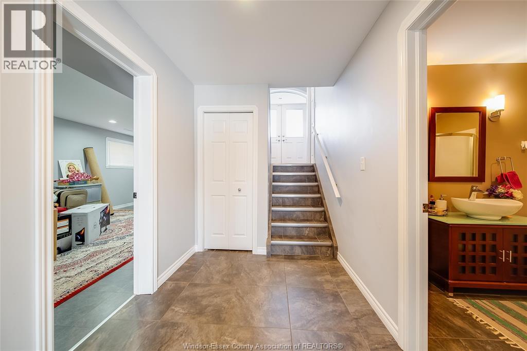 1596 MORNINGSTAR AVENUE - 29