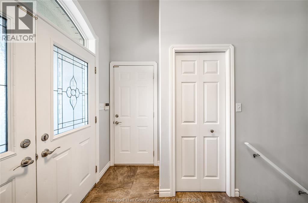 1596 MORNINGSTAR AVENUE - 3