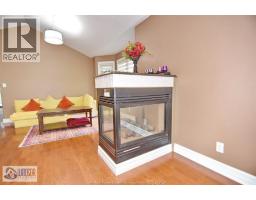 4305 Casgrain Unit# Upper, Windsor, ON N9G2A9 Photo 16