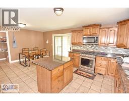 4305 Casgrain Unit# Upper, Windsor, ON N9G2A9 Photo 20