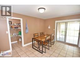 4305 Casgrain Unit# Upper, Windsor, ON N9G2A9 Photo 24