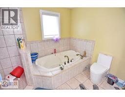 4305 Casgrain Unit# Upper, Windsor, ON N9G2A9 Photo 35