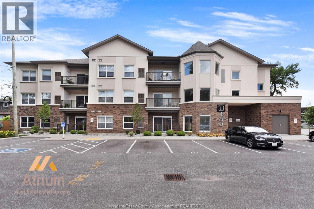 #305 480 FAIRVIEW - 1
