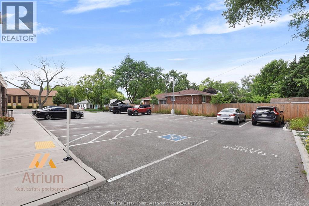 #305 480 FAIRVIEW - 2