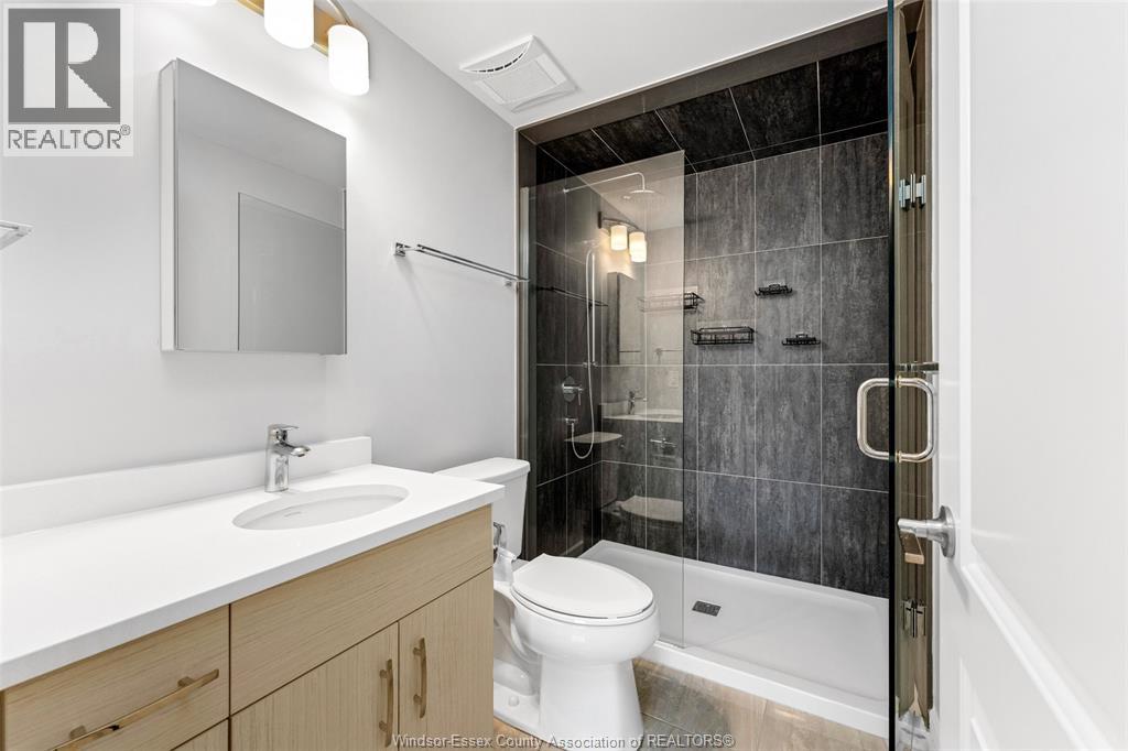 #305 480 FAIRVIEW - 24