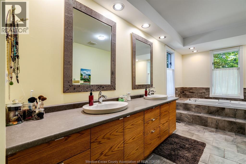 1126 Campbell LANE - 27