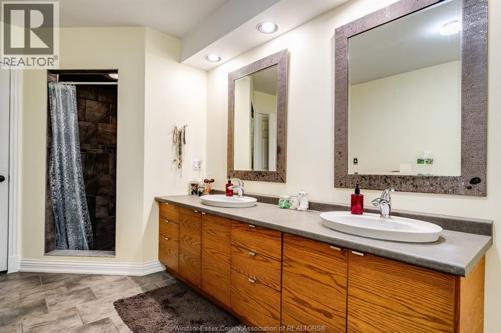 1126 Campbell LANE - 28