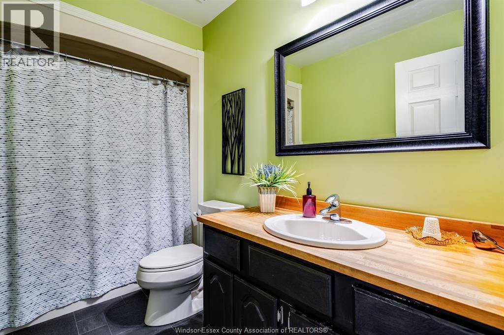 1126 Campbell LANE - 34