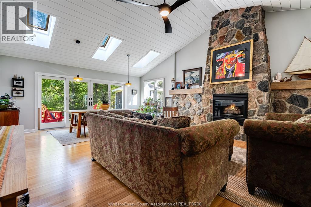 1126 Campbell LANE - 7