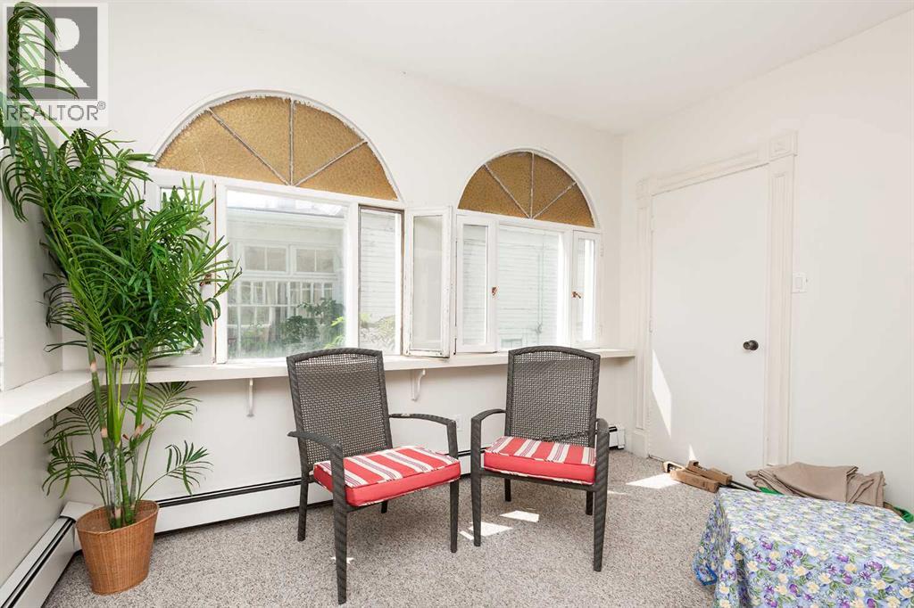 #1-5 622 10 Street S - 17