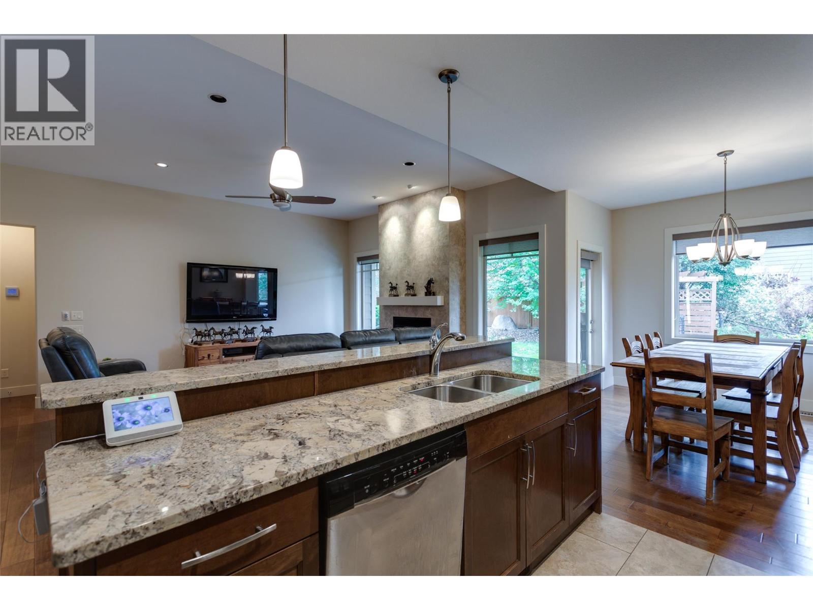 1827 Tower Ranch Boulevard - 13