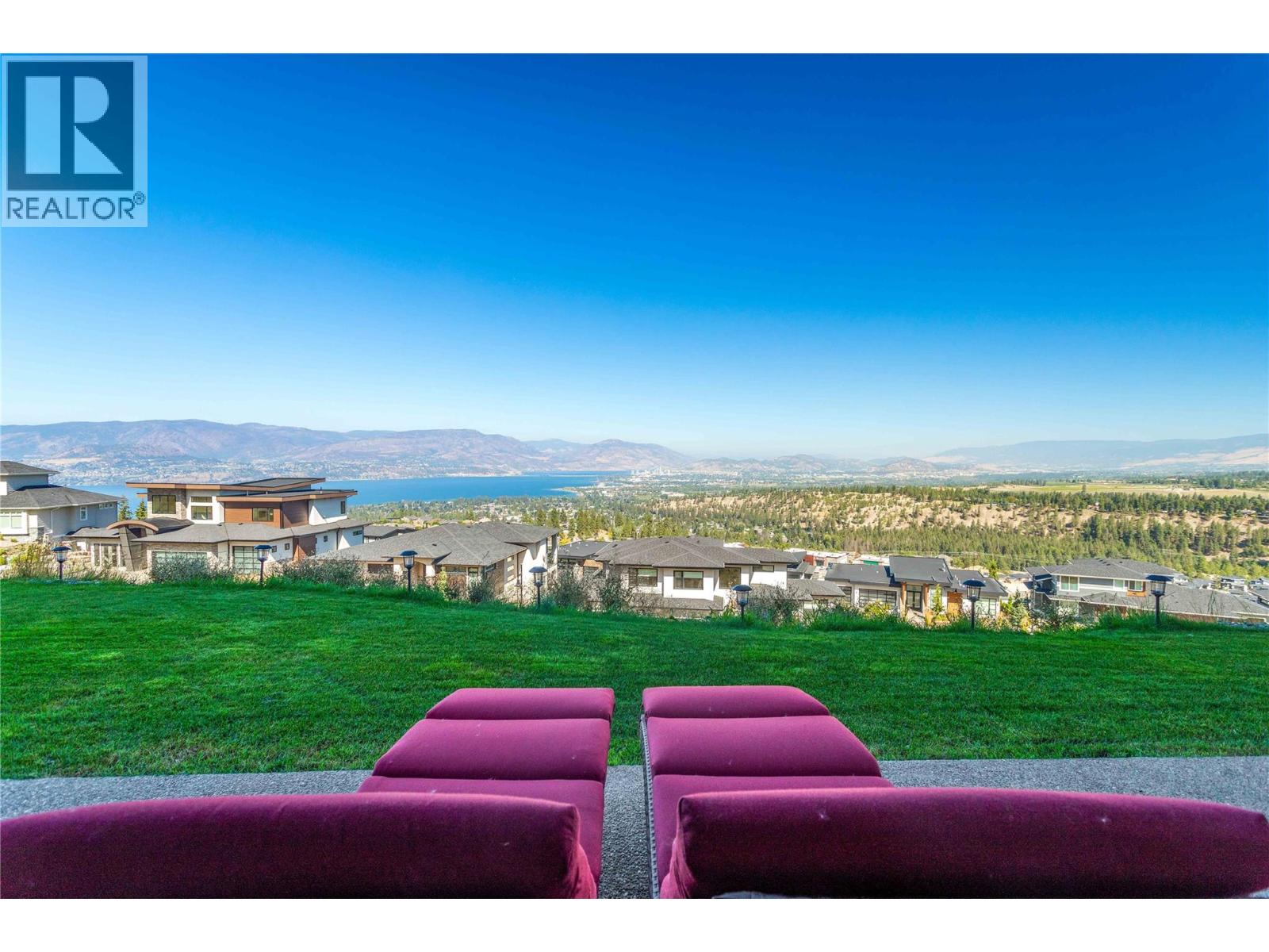 1016 CLARANCE Avenue - 43